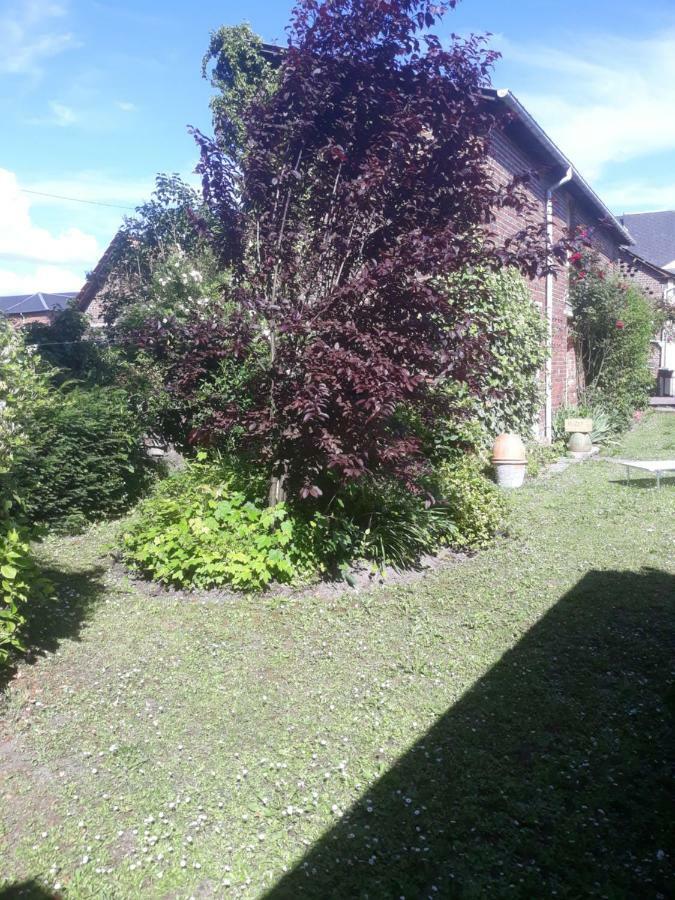 Gite Au Bord Du Lac Montville Bagian luar foto